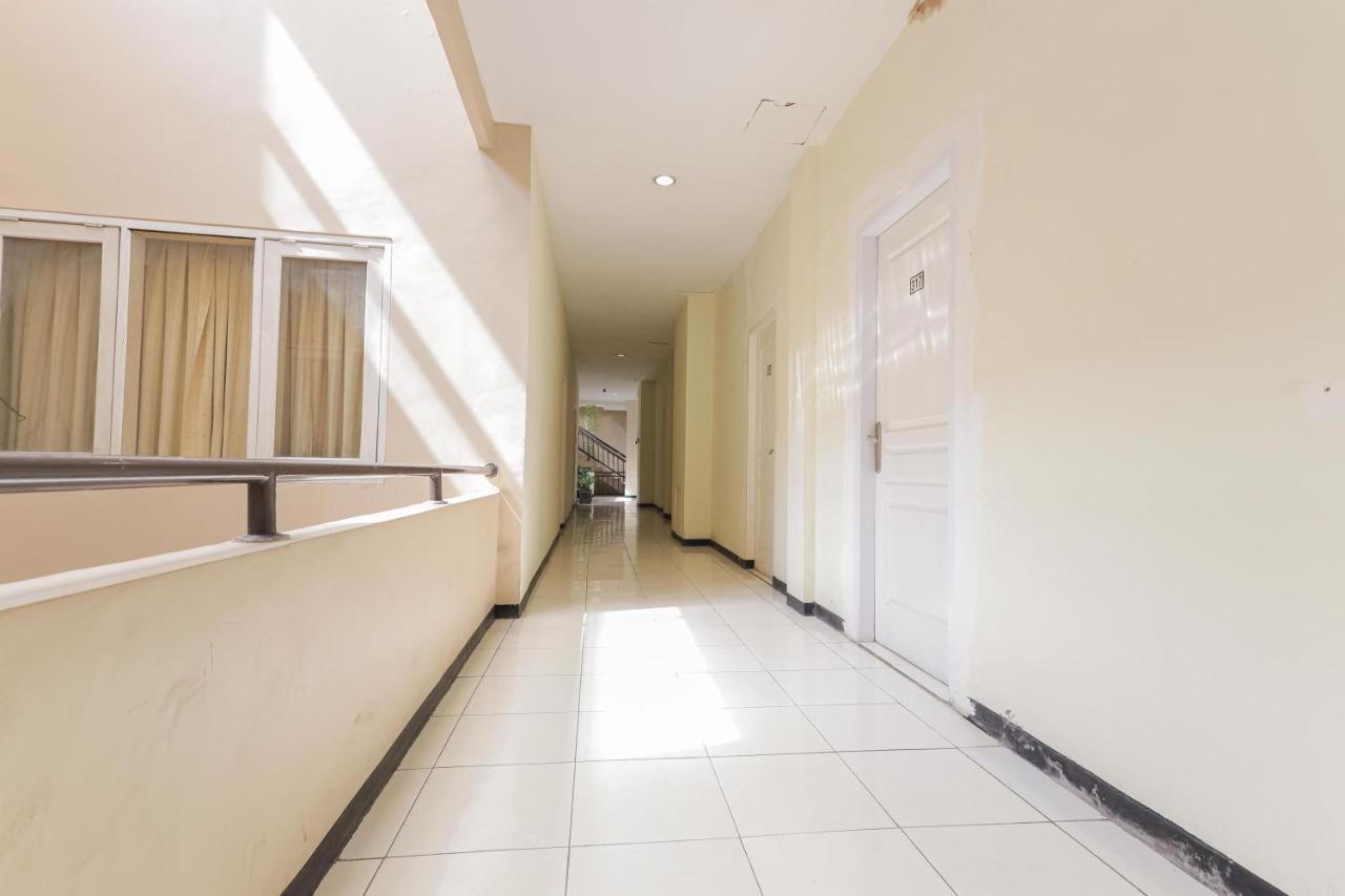 Hotel Jawa Surabaya Eksteriør billede