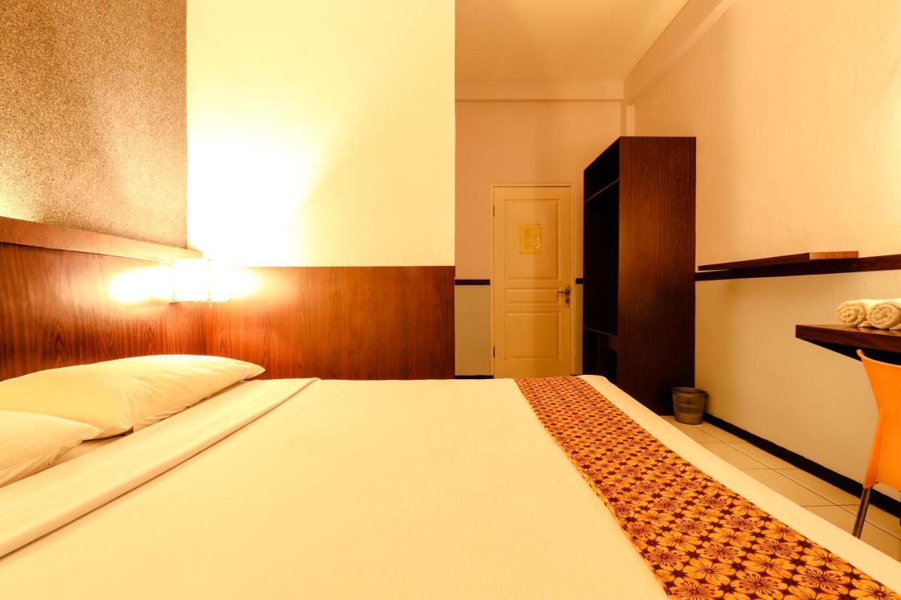 Hotel Jawa Surabaya Eksteriør billede