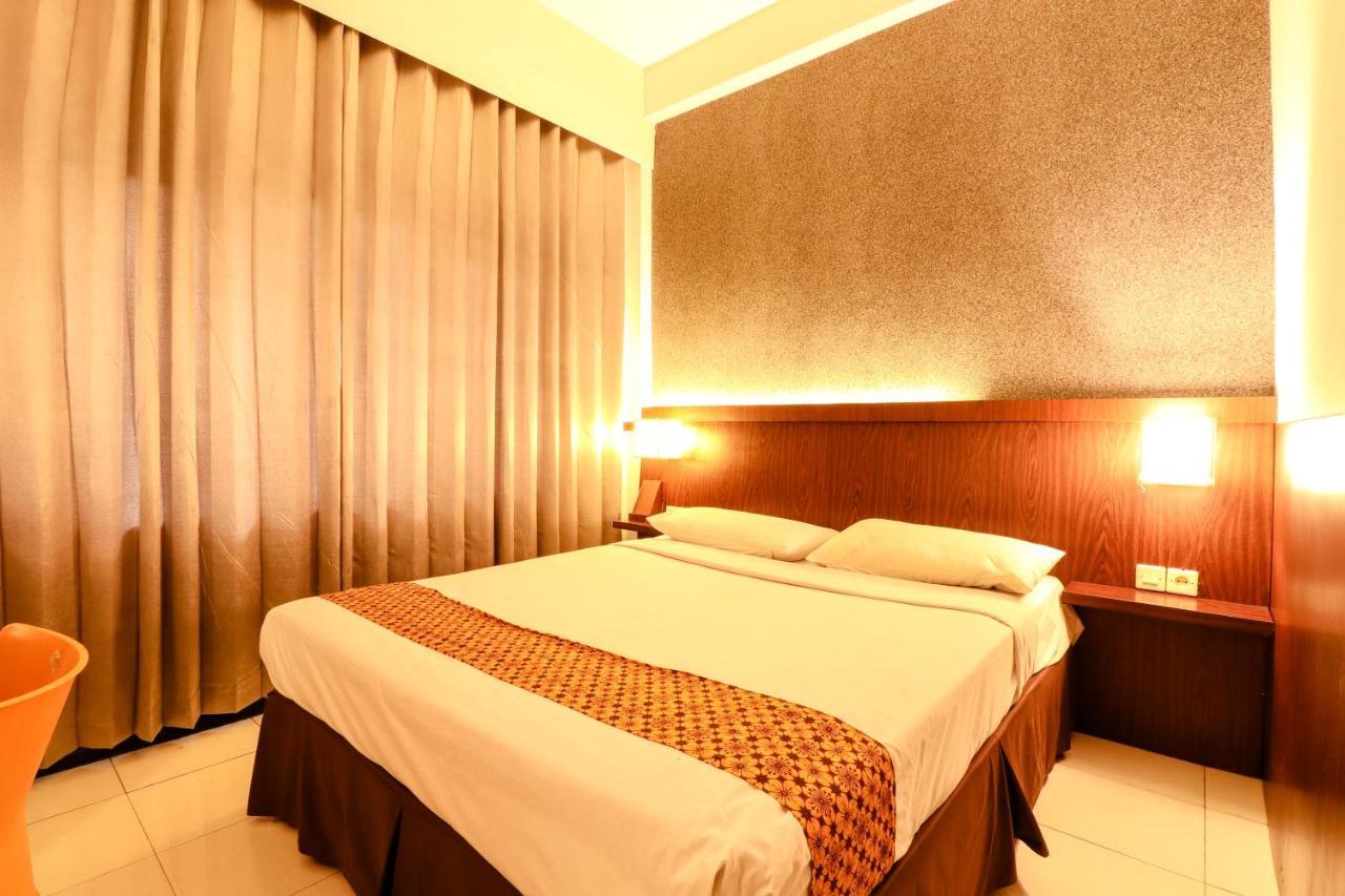 Hotel Jawa Surabaya Eksteriør billede