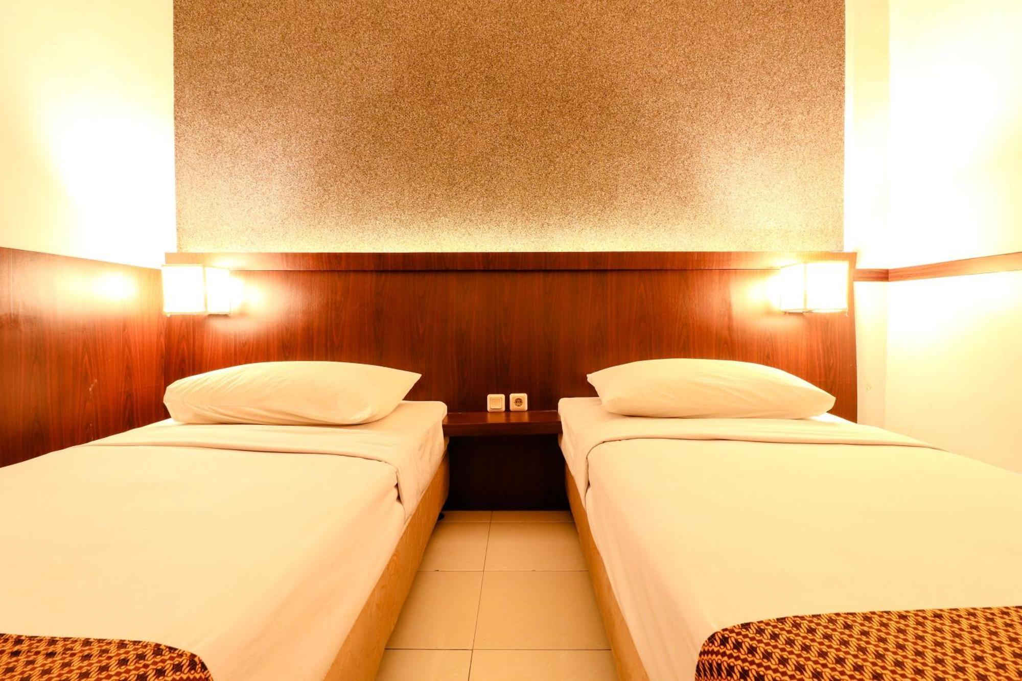 Hotel Jawa Surabaya Eksteriør billede